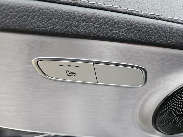 Mercedes-Benz C-KLASSE Coupé 300 Prestige