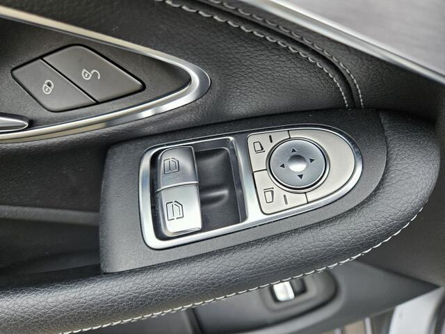 Mercedes-Benz C-KLASSE Coupé 300 Prestige
