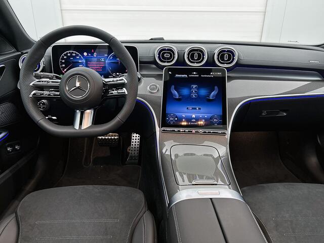 Mercedes-Benz C-KLASSE 300 e Business Solution AMG | Comfortpakket Plus | Nightpakket | Middenconsole metaalstructuur | Trekhaak | Panoramaschuifdak | GUARD 360° Plus | 360° camera | 19" multispaaks lichtmetalen AMG-velgen |