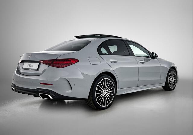 Mercedes-Benz C-KLASSE 300 e Business Solution AMG | Premium Plus | Nightpakket | Trekhaak | GUARD 360° Plus | Smartphone-integratie | Panoramaschuifdak | 360° camera | Burmester® 3D surround sound | 19" multispaaks lichtmetalen AMG-velgen |