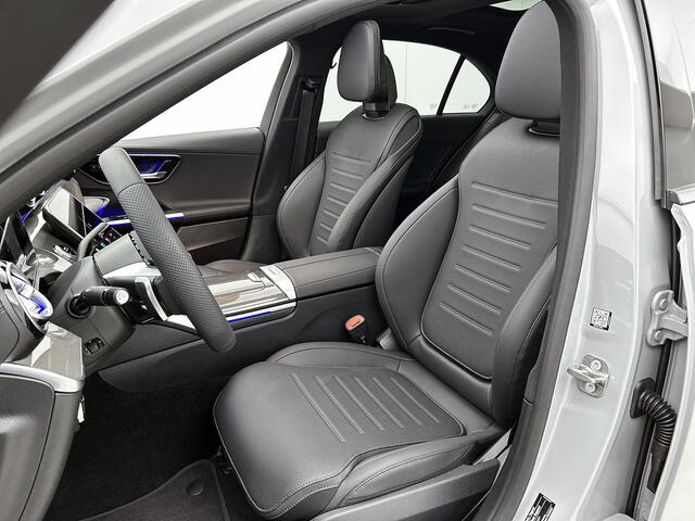 Mercedes-Benz C-KLASSE 300 e Business Solution AMG | Premium Plus | Nightpakket | Trekhaak | GUARD 360° Plus | Smartphone-integratie | Panoramaschuifdak | 360° camera | Burmester® 3D surround sound | 19" multispaaks lichtmetalen AMG-velgen |