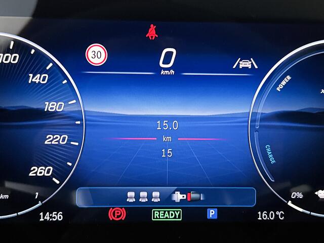Mercedes-Benz C-KLASSE 300 e Business Solution AMG | Premium Plus | Nightpakket | Trekhaak | GUARD 360° Plus | Smartphone-integratie | Panoramaschuifdak | 360° camera | Burmester® 3D surround sound | 19" multispaaks lichtmetalen AMG-velgen |