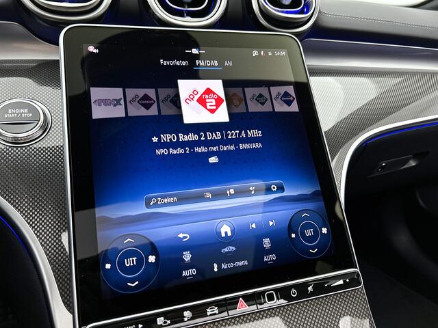 Mercedes-Benz C-KLASSE 300 e Business Solution AMG | Premium Plus | Nightpakket | Trekhaak | GUARD 360° Plus | Smartphone-integratie | Panoramaschuifdak | 360° camera | Burmester® 3D surround sound | 19" multispaaks lichtmetalen AMG-velgen |