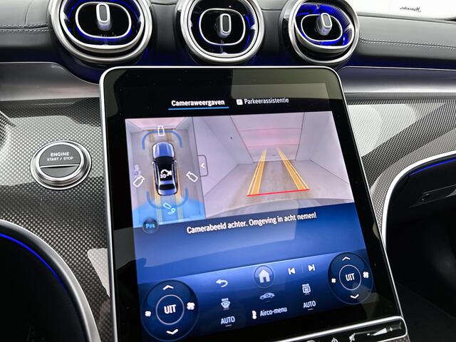 Mercedes-Benz C-KLASSE 300 e Business Solution AMG | Premium Plus | Nightpakket | Trekhaak | GUARD 360° Plus | Smartphone-integratie | Panoramaschuifdak | 360° camera | Burmester® 3D surround sound | 19" multispaaks lichtmetalen AMG-velgen |