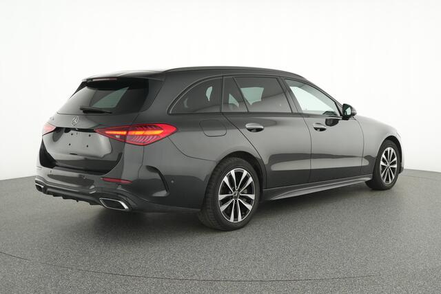Mercedes-Benz C-KLASSE Estate 300 e AMG Plug-In Hybride AMG Line | Panorama Schuif-Kanteldak | Trekhaak | Digital Licht | Alarm | Parkeerpakket met 360°-camera. Inclusief 24 maanden Mercedes-Benz Certified garantie voor Europa.