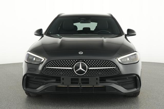 Mercedes-Benz C-KLASSE Estate 300 e AMG Plug-In Hybride AMG Line | Panorama Schuif-Kanteldak | Trekhaak | Digital Licht | Alarm | Parkeerpakket met 360°-camera. Inclusief 24 maanden Mercedes-Benz Certified garantie voor Europa.