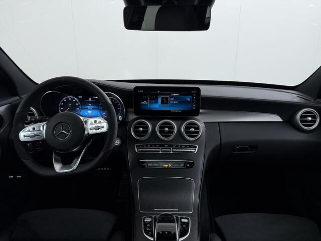 Mercedes-Benz C-KLASSE Estate 300 EQ Hybrid Business Sol. AMG Night Ltd Panoramadak Trekhaak Navi 360°Camera Stoelverwarming Apple Carplay Android Auto Matrix Led Lmv Privacy Glas Elek. Privacy Glas Bluetooth Elek.Achterklep Led 1.800KG Trekgewicht 1e Eigenaar Dealeronderhouden
