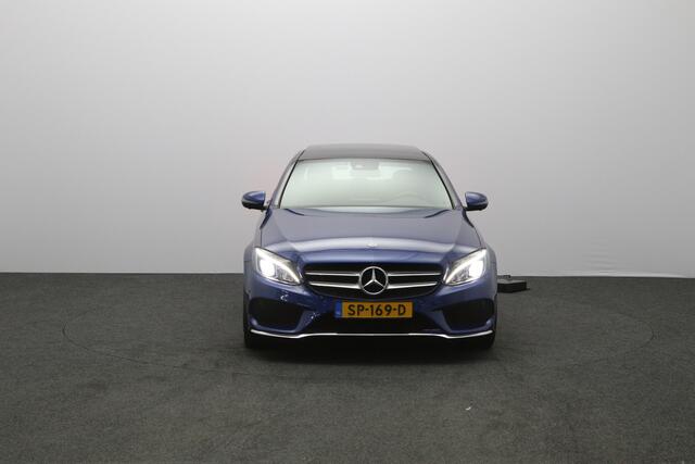 Mercedes-Benz C-KLASSE 180 AMG-Line Sport Edition, Schuif-Kanteldak, Trekhaak, 360 Camera