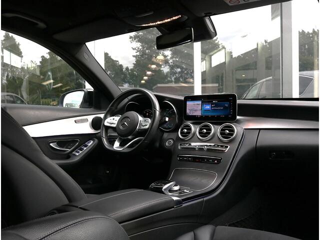 Mercedes-Benz C-KLASSE 180 Business Solution AMG Panoramadak | Apple Carplay | Sfeerverlichting | Trekhaak