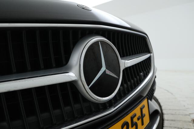 Mercedes-Benz C-KLASSE Estate 200 d AMG Line Automaat, Climate, Digital Dash!