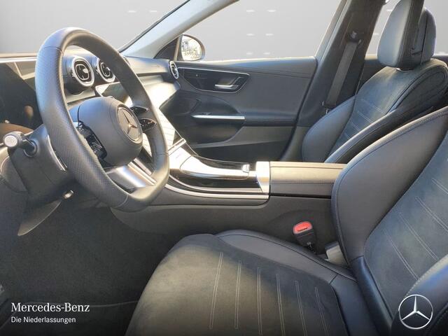 Mercedes-Benz C-KLASSE 300e AMG ** LED, MBUX+, TREKH, DISTR, HuD, WINTER, ALARM ** Ex MB-AG, ¤ 24.800,= onder NP ** ** INFORMEER OOK NAAR ONZE AANTREKKELIJKE FINANCIAL-LEASE TARIEVEN **