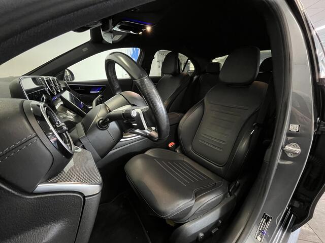 Mercedes-Benz C-KLASSE 180 AMG Line | Dodehoek detectie | Lederen stoelen | Stoelverwarming