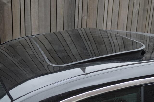 Mercedes-Benz C-KLASSE 200 AMG Aut. Led Leder Dak Camera CarPlay Pdc