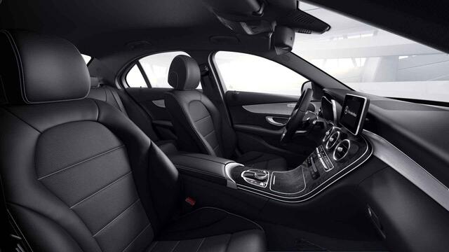 Mercedes-Benz C-KLASSE 180 Sport Edition | AMG | Stoelverwarming | Sportonderstel | Achteruitrijcamera | LED koplampen |