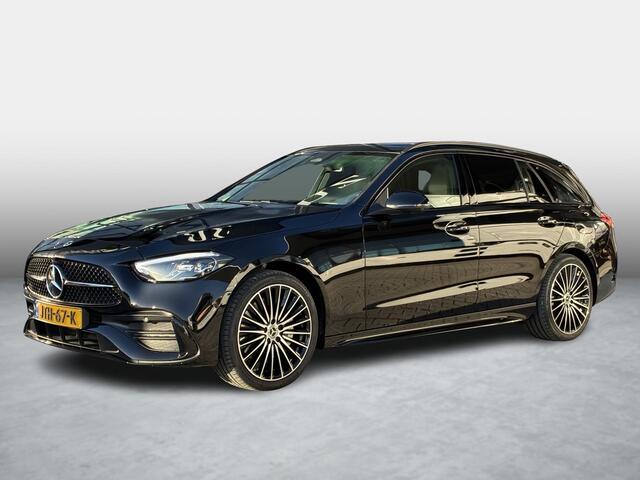 Mercedes-Benz C-KLASSE Estate 300 e Business Solution AMG | Night Pakket | Panoramadak | 360° Camera | Dodehoekassistent | Verkeersbordenassistent | Elektrisch Verstelbare Stoelen + Memory | Stoelverwarming | Sfeerverlichting | Apple CarPlay | Android Auto | Elektrische Achterk
