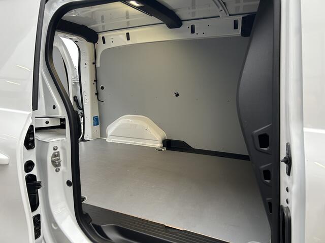 Mercedes-Benz CITAN 110 CDI L2 XL Pro / 3 Zitplaatsen / MBUX / Camera / Cruise control / Airco