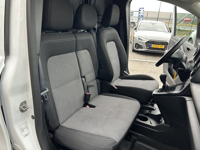 Mercedes-Benz CITAN 110 CDI L2 XL Pro / 3 Zitplaatsen / MBUX / Camera / Cruise control / Airco