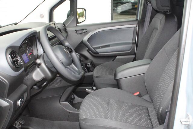 Mercedes-Benz CITAN 113 L1 / Benzine / Schuifdeur / 9.000 km / Apple Carplay / NIEUWSTAAT
