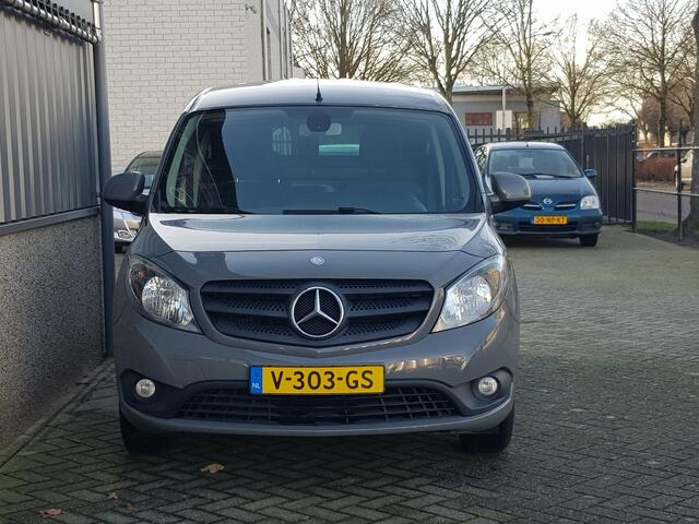 Mercedes-Benz CITAN 112 1.2i automaat aangepaste auto voor mindervalide !!!