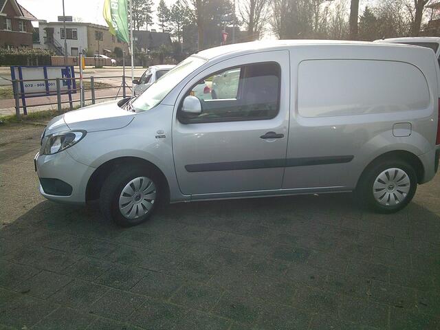 Mercedes-Benz CITAN 109 CDI VOORZIEN VAN AIRCO+CRUISECONTROL !!!
