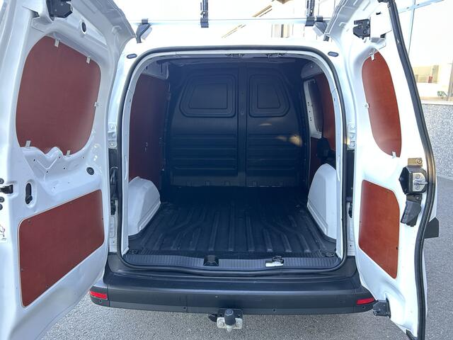 Mercedes-Benz CITAN 110 CDI L1 Trekhaak / Parkeersensoren achter / Airco / Dakdragers