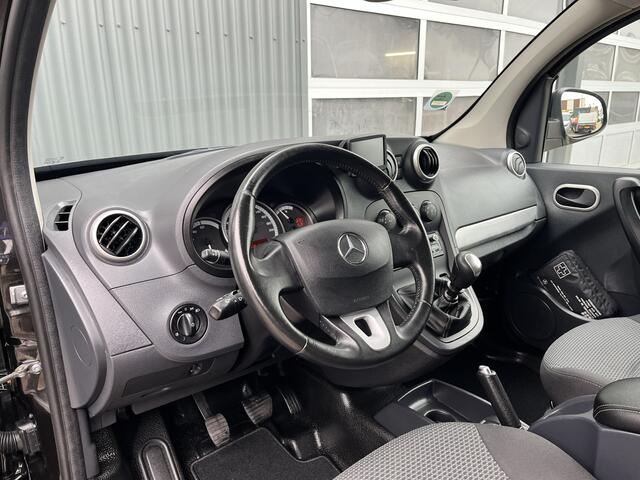 Mercedes-Benz CITAN 111 CDI BlueEFFICIENCY 110pk Airco Cruise controle Trekhaak 1050kg trekgewicht Telefoonverbinding 2-Persoons Zijruit Tomtom Bpm vrij voor particulier gebruik!!