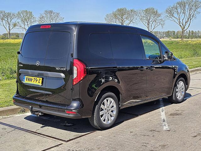 Mercedes-Benz CITAN 110 CDI L1 Pro L1 Pro Navi Mbux LED Trekhaak Airco Camera Stoelverwarming Lichtmetaal Euro6 95 PK!