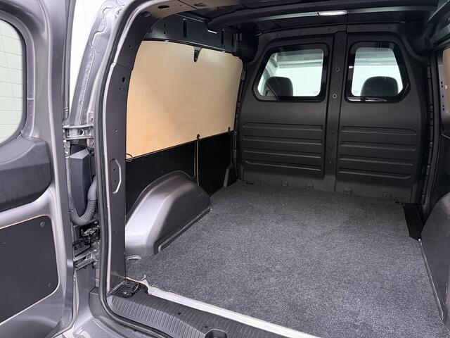 Mercedes-Benz CITAN 112 CDI L1 Pro Automaat // Climate // Camera // LED // Cruise Control // LM // Stoelverwarming // Bumpers in kleur