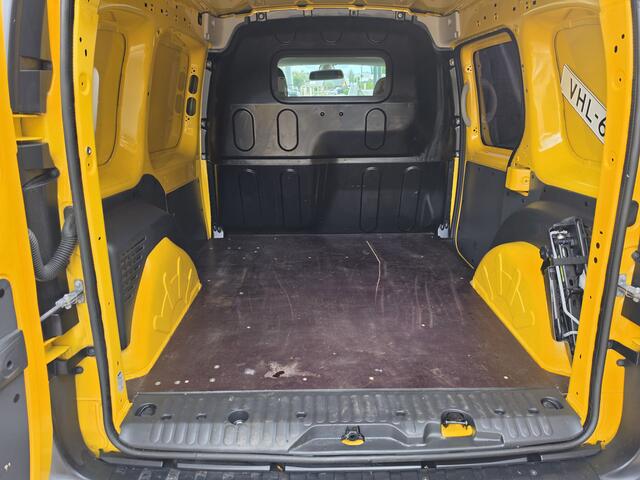 Mercedes-Benz CITAN 108 CDI Handgeschakeld * Camera * Trekhaak * Bluetooth *