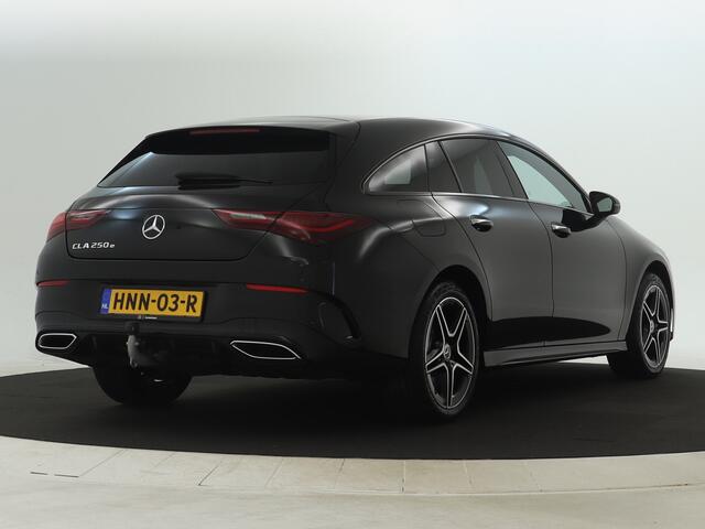 Mercedes-Benz CLA-KLASSE Shooting Brake 250 e AMG Plug-In Hybride 5 spaaks lichtmetalen velgen | Navigatie | Wide screen | Parking support met camera achter | Inclusief 24 maanden Mercedes-Benz Certified garantie voor Europa.