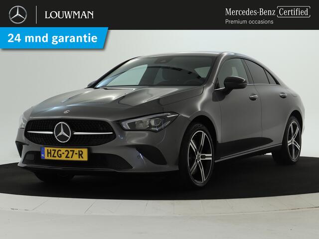Mercedes-Benz CLA-KLASSE 250 e Luxury Line 5 spaaks lichtmetalen velgen | Navigatie MBUX | parking support met camera achter | Inclusief 24 maanden MB Certified garantie voor Europa.