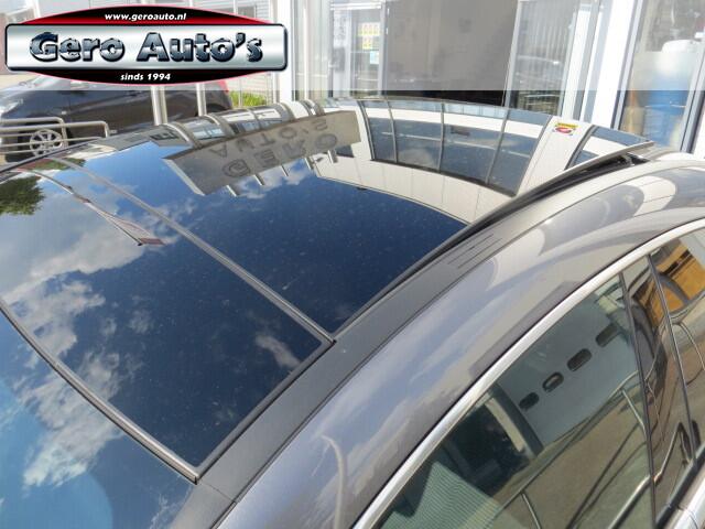 Mercedes-Benz CLA-KLASSE 250 e Luxury Line panorama vol extra`s ,slechts 10 dkm