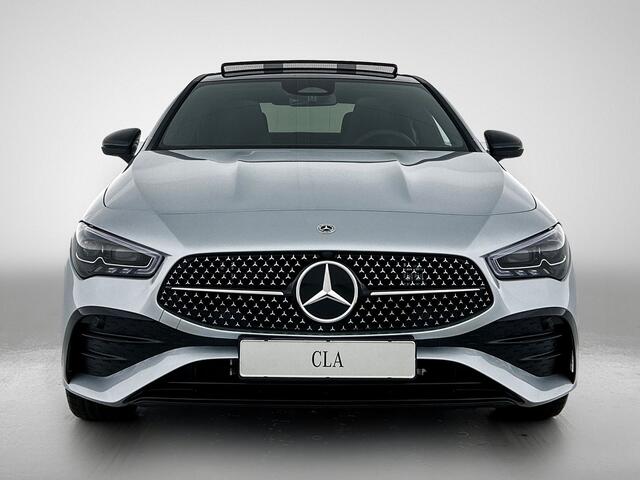 Mercedes-Benz CLA-KLASSE 250 e Business Solution AMG | Nightpakket | Adaptieve Cruise Control Distronic | Dodehoekassistent | MULTIBEAM LED | Panoramaschuifdak |
