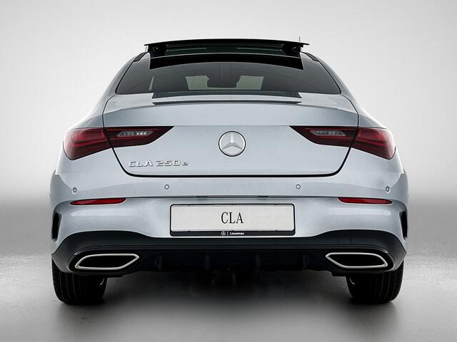 Mercedes-Benz CLA-KLASSE 250 e Business Solution AMG | Nightpakket | Adaptieve Cruise Control Distronic | Dodehoekassistent | MULTIBEAM LED | Panoramaschuifdak |