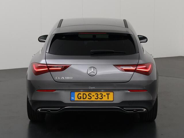 Mercedes-Benz CLA-KLASSE Shooting Brake 180 Star Edition Luxury Line | Stoelverwarming | Getint glas | Achteruitrijcamera | Sfeerverlichting
