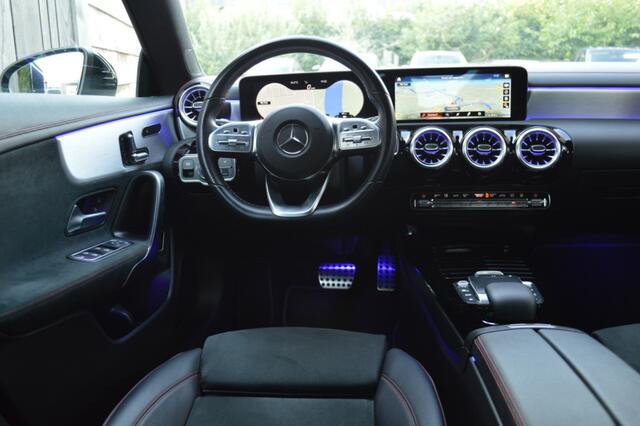 Mercedes-Benz CLA-KLASSE 250 e AMG Led Panorama Memory Widescreen Sfeer Camera Keyless Augmented Pdc