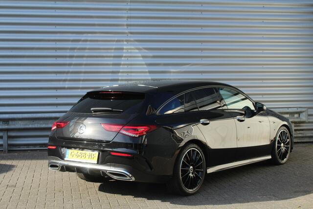 Mercedes-Benz CLA-KLASSE Shooting Brake 200 164pk Business Solution AMG AUTOMAAT NL-Auto NAP Clima Cruise Navi Camera Carplay Burmester Dig. Cockpit El. Klep 18"LMV