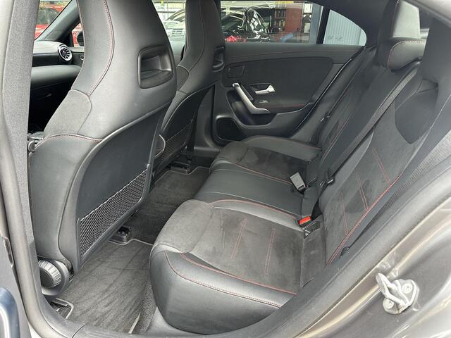 Mercedes-Benz CLA-KLASSE 250 e AMG-Line Premium Plus