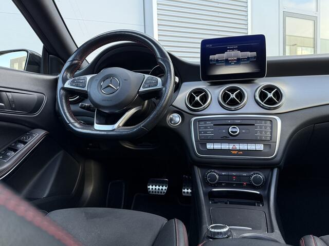 Mercedes-Benz CLA-KLASSE Shooting Brake 180 Business Solution AMG Night Upgrade | Origineel NL | Panoramadak | Stoelverwarming | Sfeerverlichting