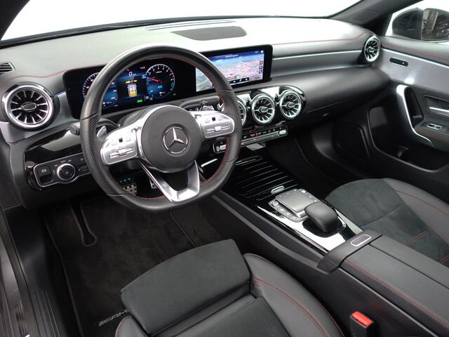 Mercedes-Benz CLA-KLASSE 250 e AMG Edition Aut- Panoramadak, Xenon Led, Sfeerverlichting, Alcantara Sportinterieur