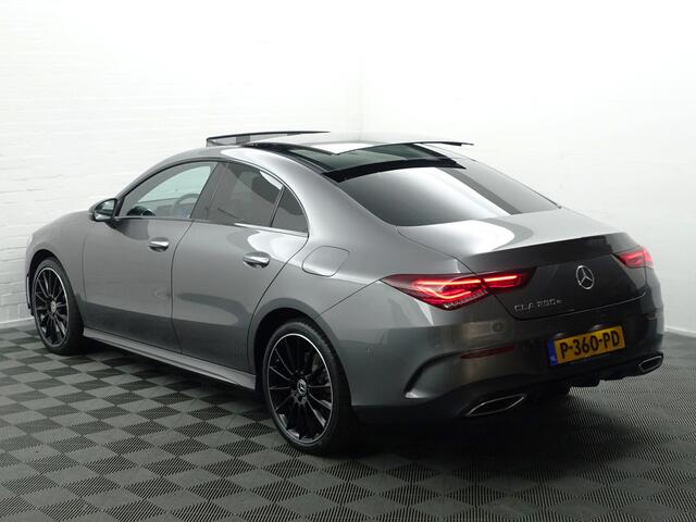 Mercedes-Benz CLA-KLASSE 250 e AMG Edition Aut- Panoramadak, Xenon Led, Sfeerverlichting, Alcantara Sportinterieur