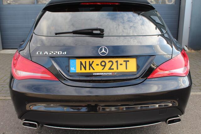 Mercedes-Benz CLA-KLASSE Shooting Brake 220 d OrangeArt Edition