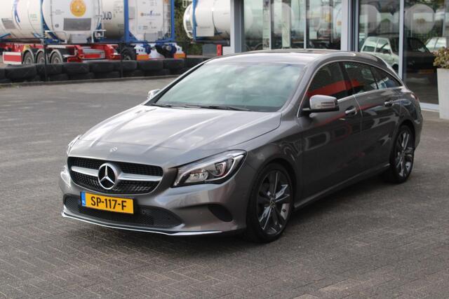 Mercedes-Benz CLA-KLASSE Shooting Brake 200 d Business Solution NL Auto!!