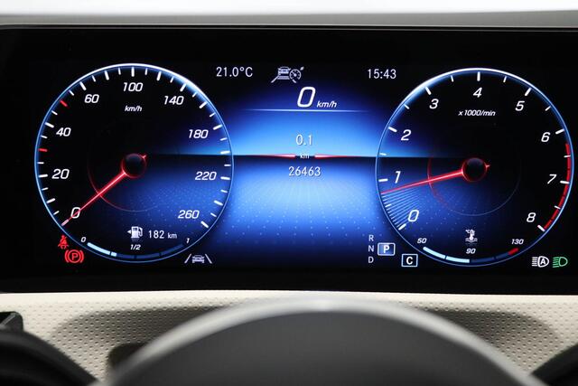 Mercedes-Benz CLA-KLASSE Shooting Brake 180 Luxury Line | PREMIUM PACK | MATRIX LED | APPLE | TREKHAAK