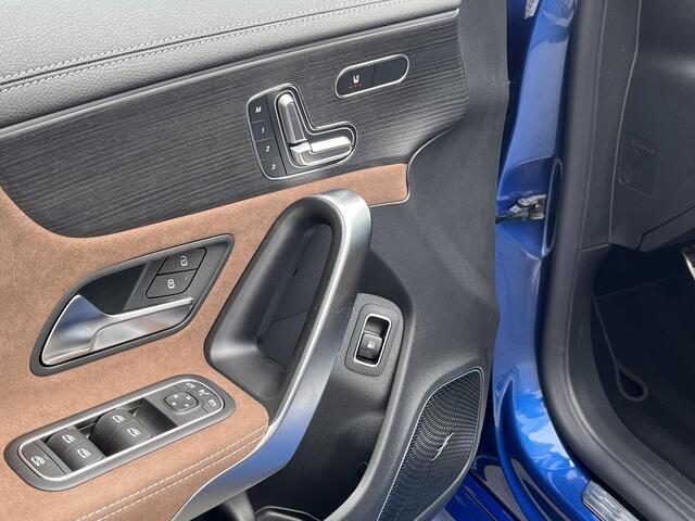 Mercedes-Benz CLA-KLASSE 250 e Business Solution AMG | Premium Plus