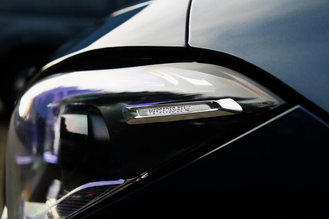 Mercedes-Benz CLA-KLASSE Shooting Brake 250 e Luxury Line | Widescreen | Camera | Navigatie | Stoelverwarming | Elektrische achterklep | Zwenkbare trekhaak