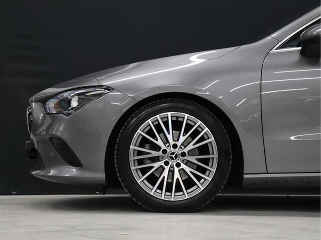 Mercedes-Benz CLA-KLASSE Shooting Brake 180 Business Solution Luxury [AUTOMATISCHE ACHTERKLEP, CAMERA, PDC 360, CRUISE CONTROL, FLIPPERS, SFEERVERLICHTING, BLUETOOTH TELEFOON, AUTOMATISCHE AIRCONDITIONING, NIEUWSTAAT]
