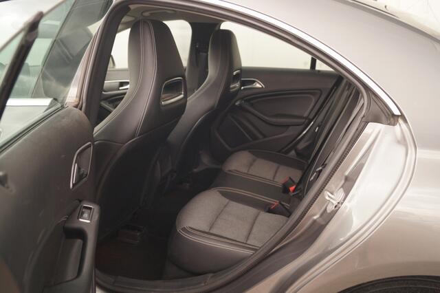 Mercedes-Benz CLA-KLASSE 180d Edition -NAVI-AIRCO-PDC-CRUISE-