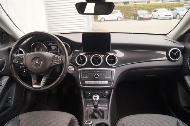 Mercedes-Benz CLA-KLASSE 180d Edition -NAVI-AIRCO-PDC-CRUISE-