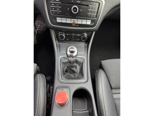 Mercedes-Benz CLA-KLASSE Shooting Brake 180 Business Solution AMG Upgrade Edition B - COMING SOON